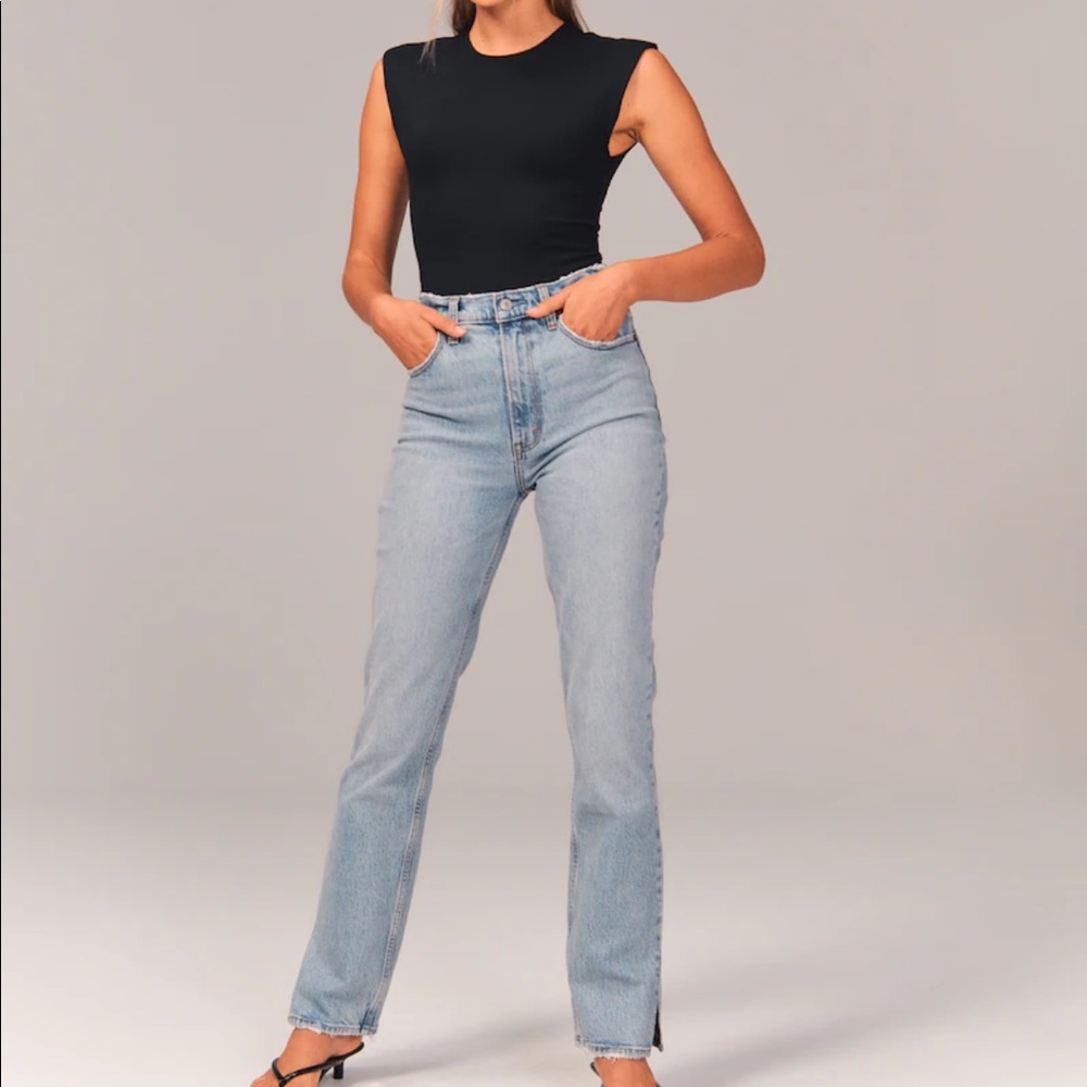 Abercrombie 90’s Ultra High Rise straight jeans 26 2